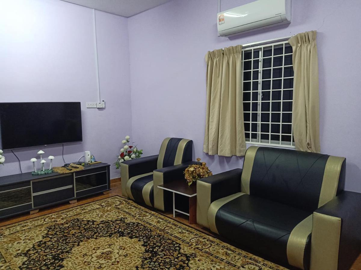 Aliza Scawa Homestay Kuala Pilah Eksteriør bilde